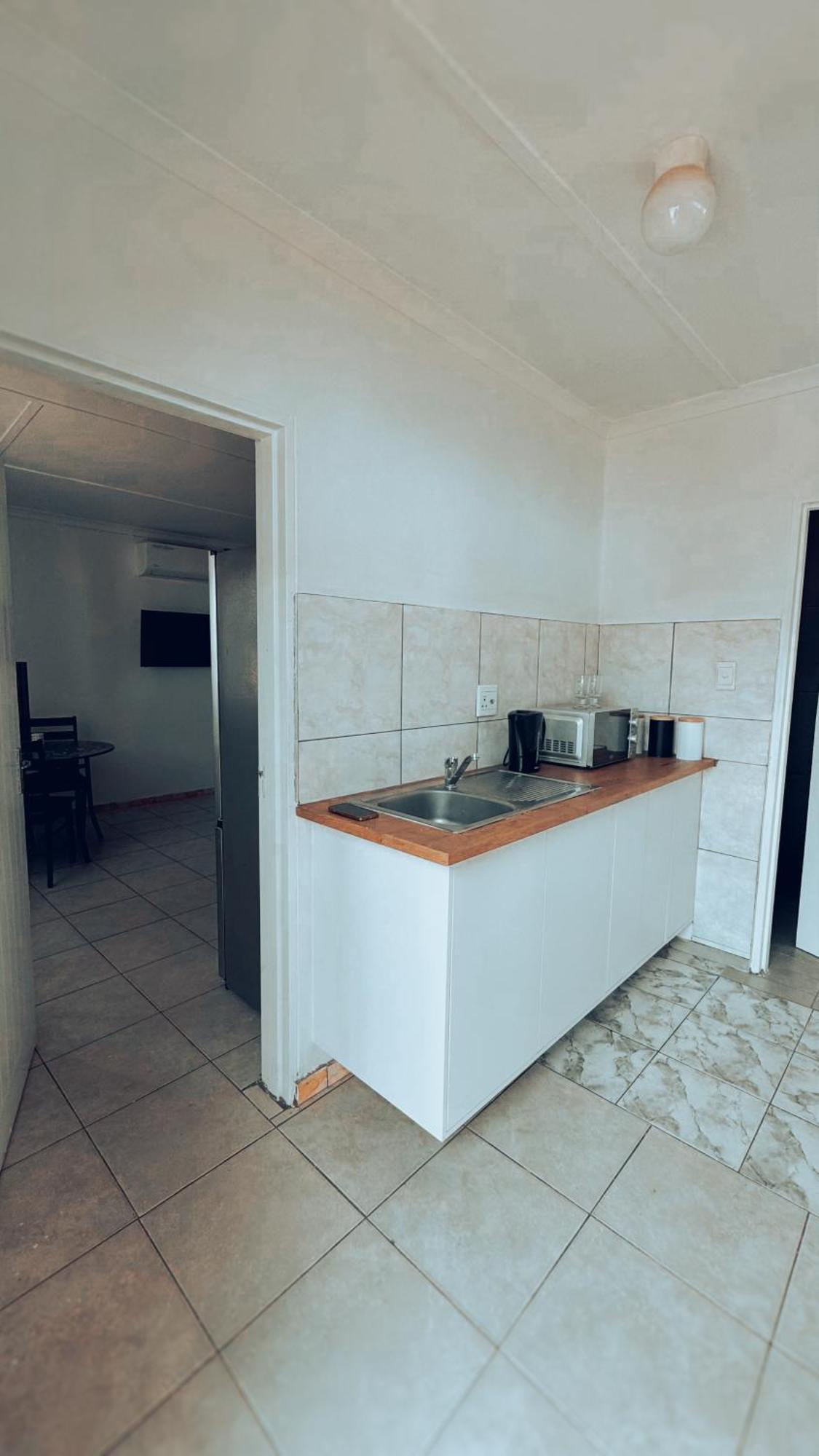 Central Nomad Apartment Windhuk Zewnętrze zdjęcie